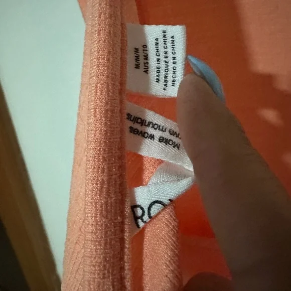 Roxy keepsake cutout - Picture 4 of 4